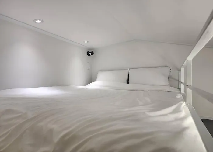 Seochon Secret Cave House