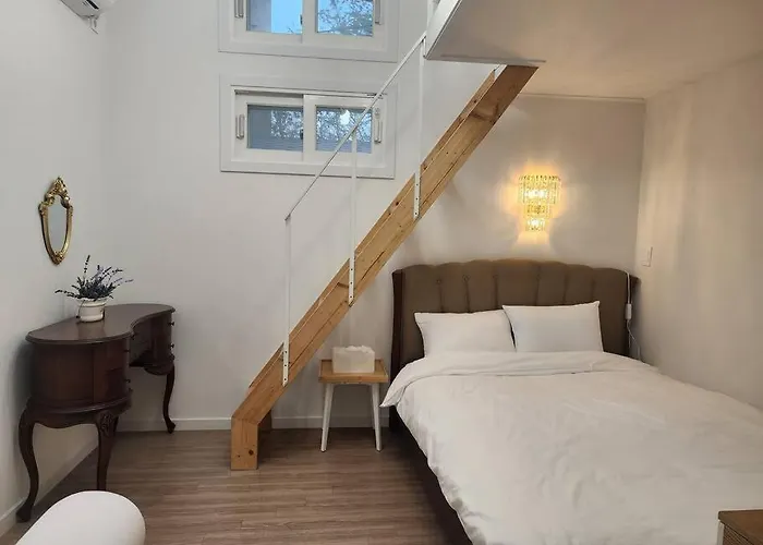 Seochon Secret Cave House Casa vacanze