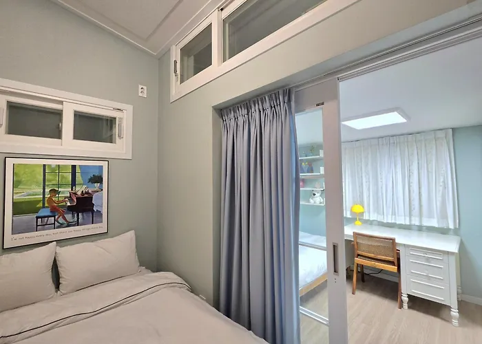 Seochon Secret Cave House Casa vacanze